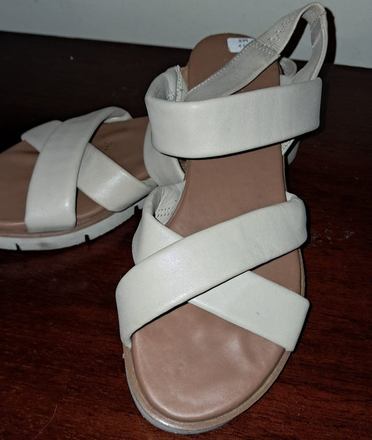 FOM Strap Sandals
