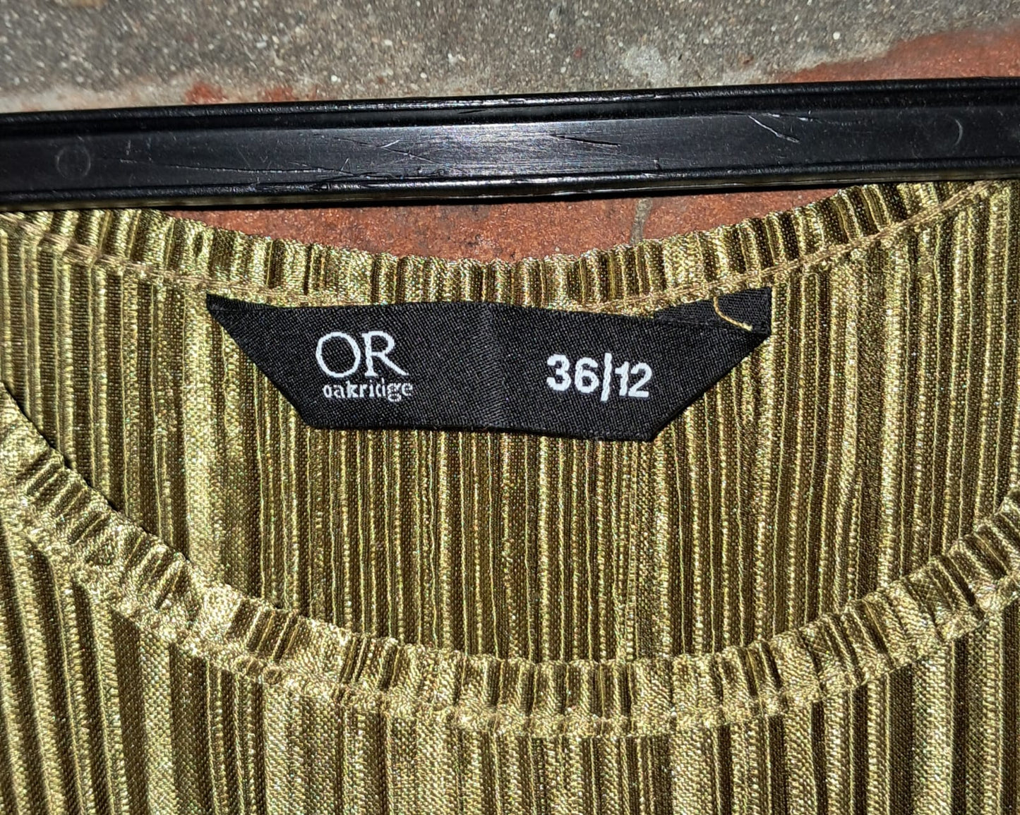 RT Sleeveless Long Top