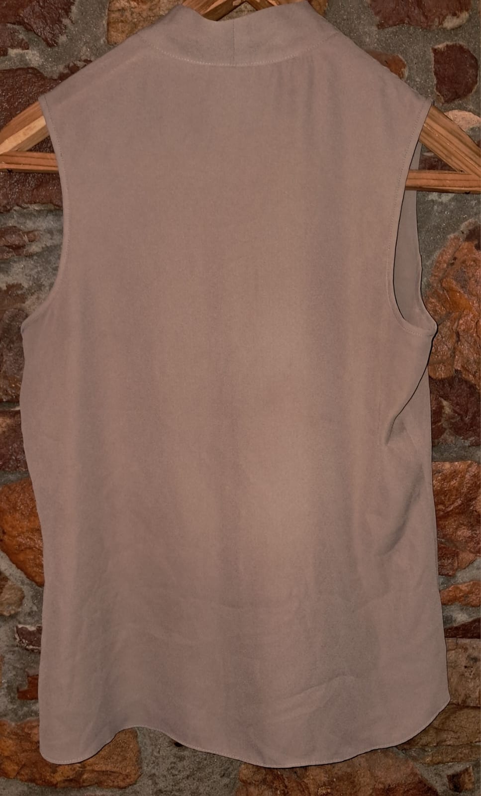 Massumi Sleeveless Blouse