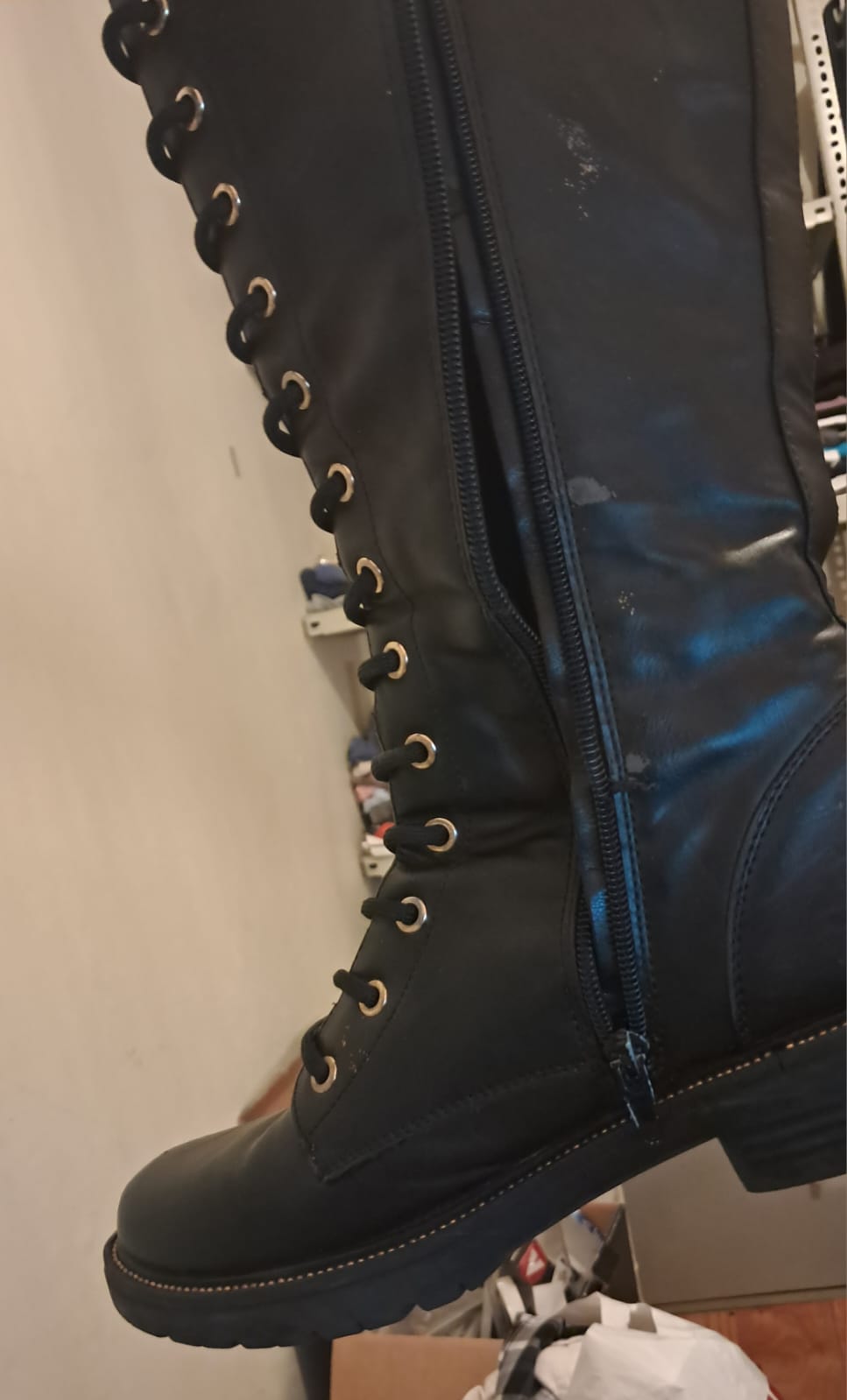 Claudia Ghizzani High Lace Boots with side zip
