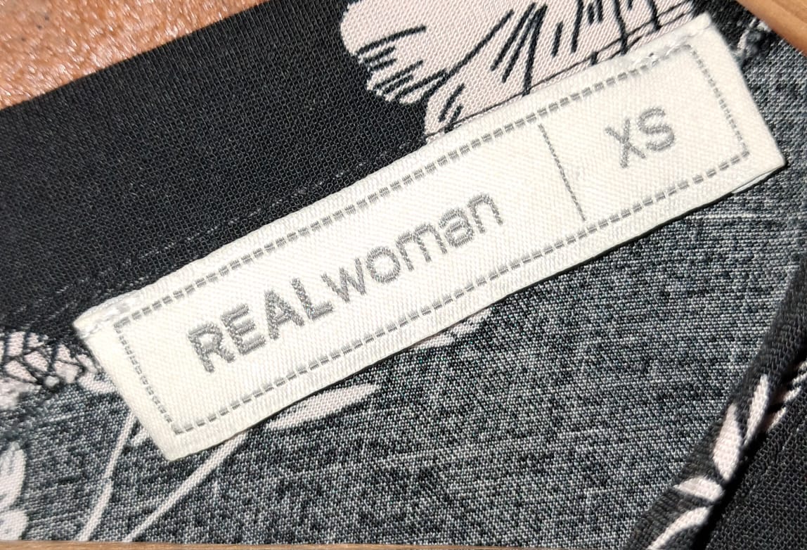 Real: Woman Floral Bouse