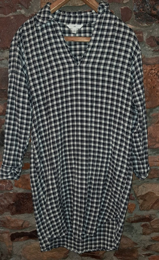 H&M Long Sleeve Dress
