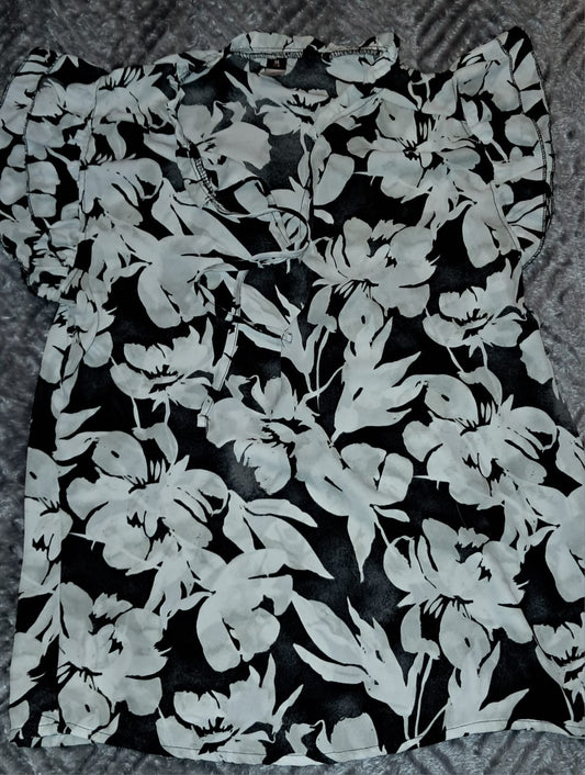 Sleeveless Blouse