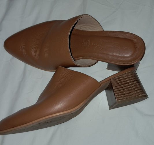 Sweet Pea Leather Heels