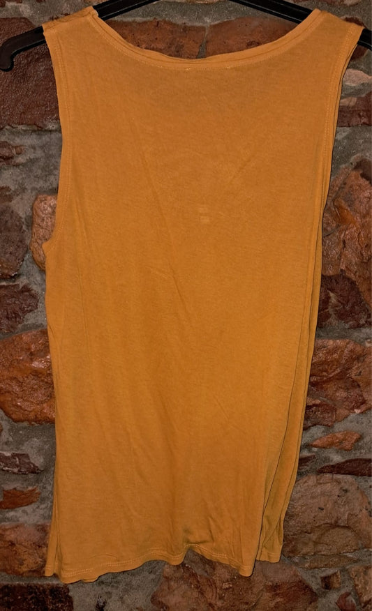 Sleeveless Blouse