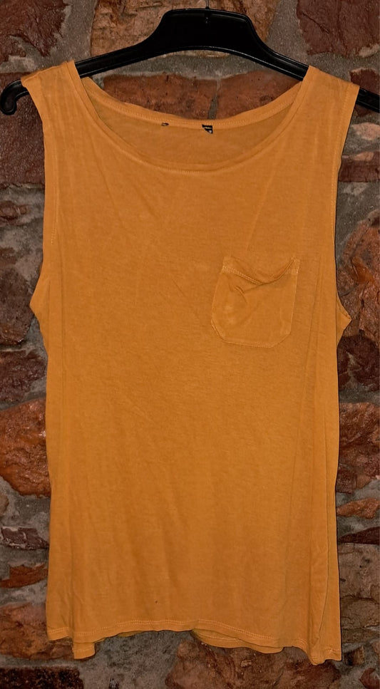 Sleeveless Blouse