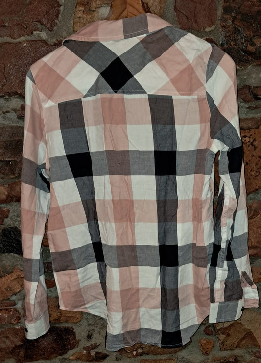 Identity Checkered Long Sleeve Top