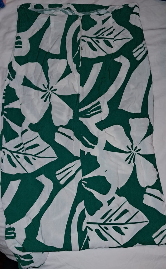 Oak Ridge Leaf Design Long Skirt