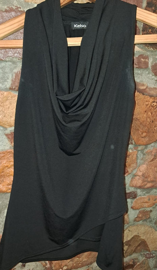 Kelso Sleevless Low Neck Blouse