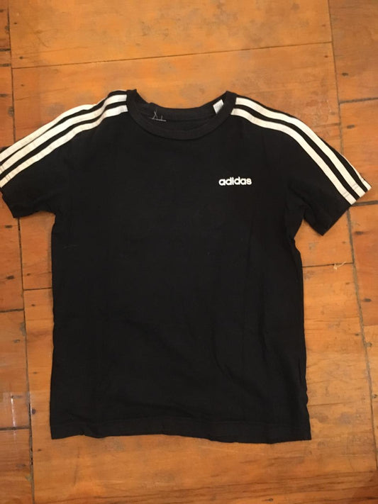Adidas T-Shirt