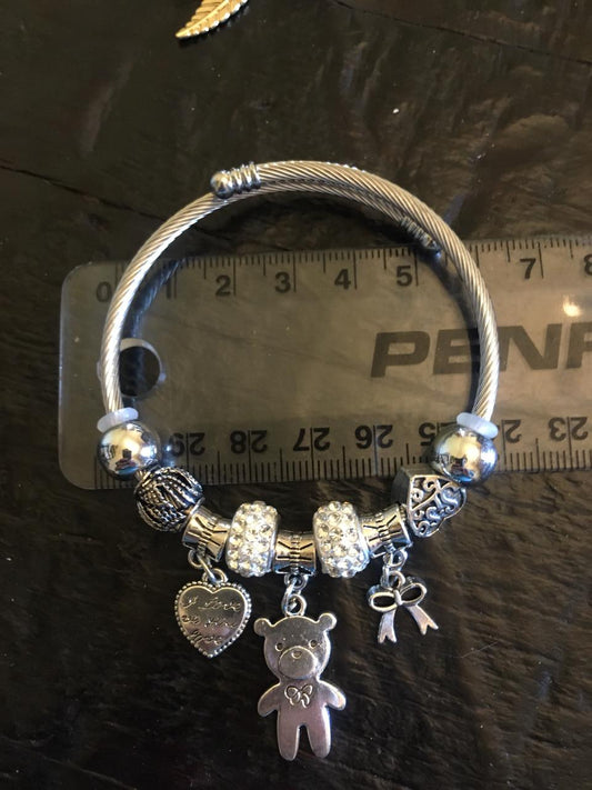 White "I Love You" Bracelet