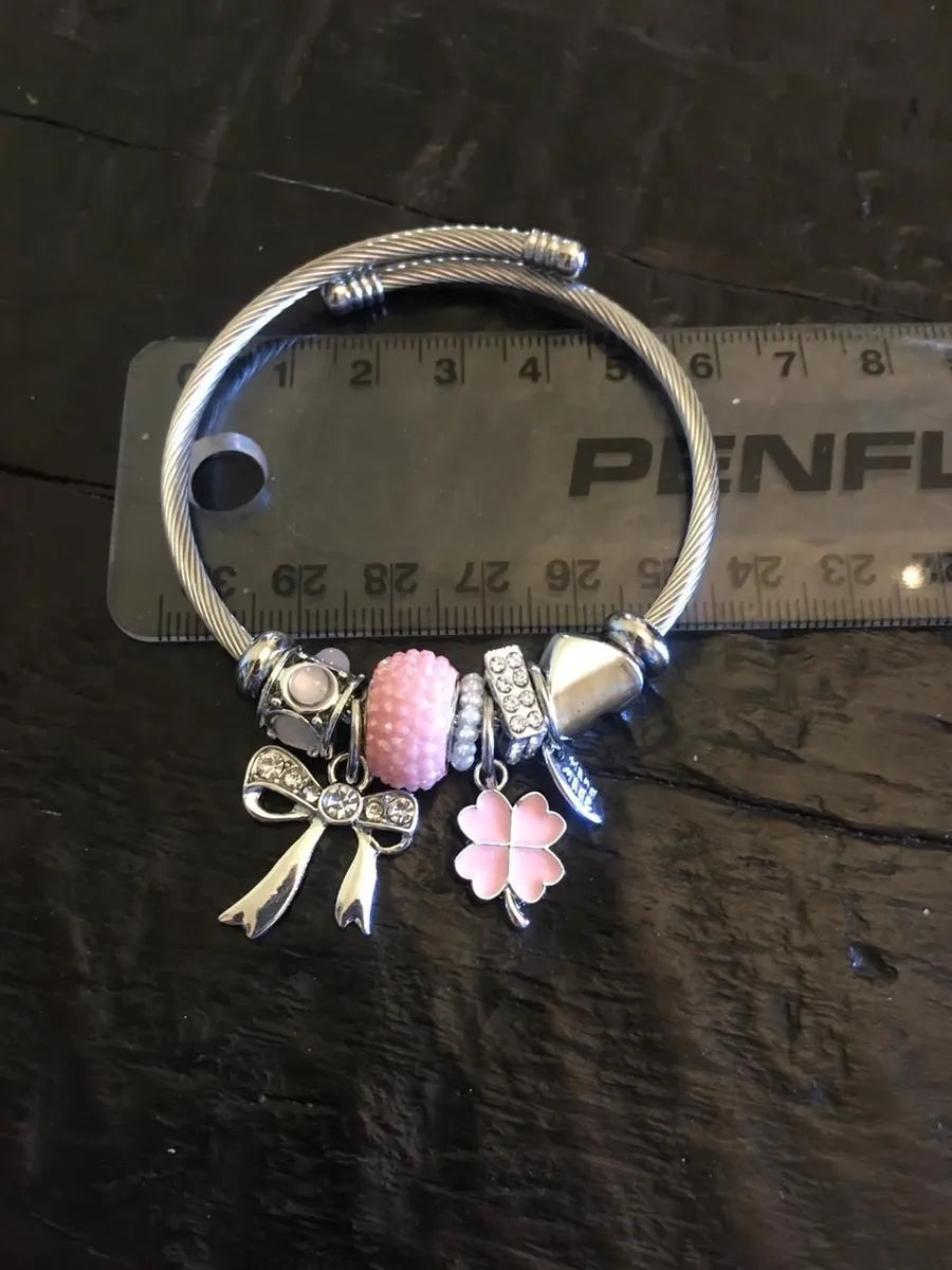 Pink Bow Clover Bracelet